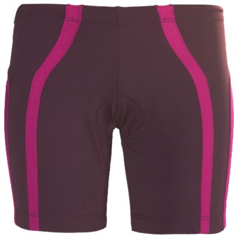 2XU Femme Tri Shorts (For Women) in Pomegranate/Blister Pink