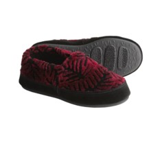 Acorn Textured Moc Slippers - Fleece (For Women) in Red Cut Leaves - Closeouts