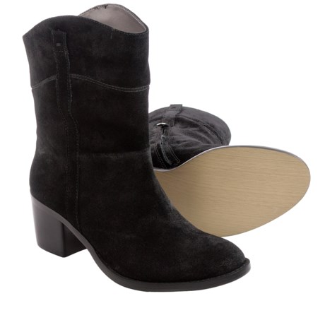 Adrienne Vittadini Fonzie Boots Suede For Women