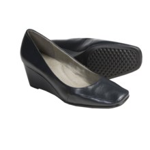 Aerosoles Barecuda Wedge Dress Shoes (For Women) in Navy - Closeouts