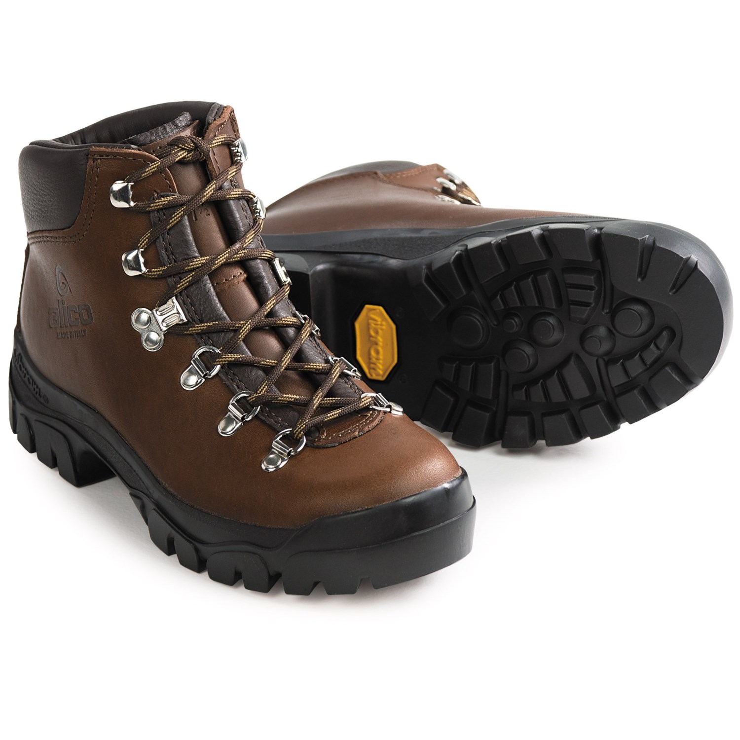 best hiking boots for women reddit