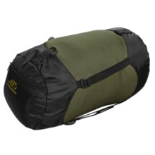 Alps Mountaineering Compression Stuff Sack - Medium in Green - Closeouts