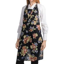 April Cornell Cotton Apron in Fall Fruit Black - Closeouts
