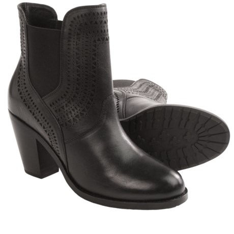 Ariat Versant Ankle Boots Leather For Women