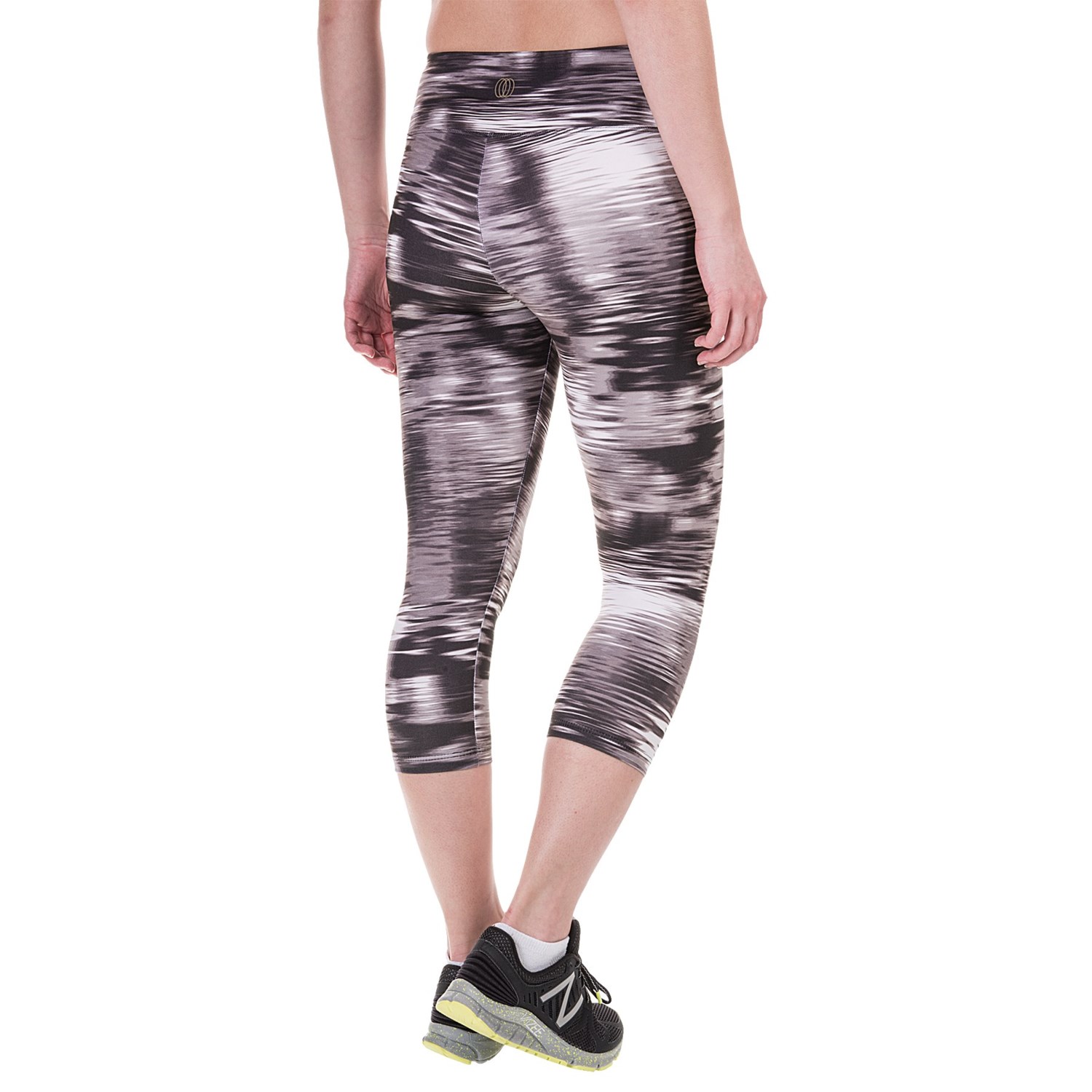 printed capris