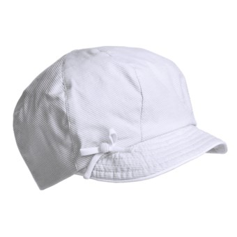 Betmar Button-and-Bow Cap (For Women) in White