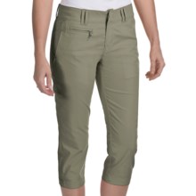 Bogner Joss-G Techno-Stretch Gabardine Golf Capris (For Women) in Olive - Closeouts