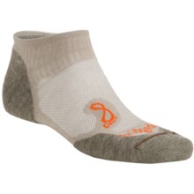 Bridgedale Ventum Ultra Lo Socks (For Men and Women) in Oatmeal/Brown Sugar - 2nds