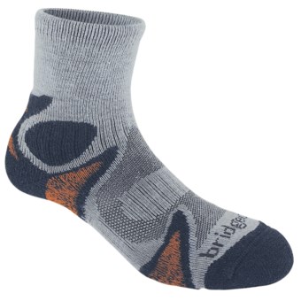 Bridgedale X-Hale Trailhead Socks (For Men and Women) in Silver/Navy
