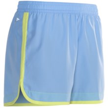 Brooks Versatile Woven Shorts - 5" (For Women) in Powder - Closeouts