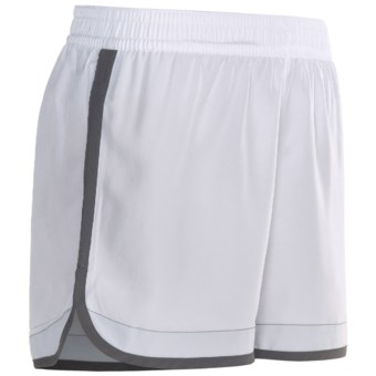 Brooks Versatile Woven Shorts - 5" (For Women) in White/Slate