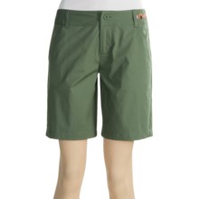 Carve Designs Lawrence Shorts -Stretch Poplin (For Women) in Sage - Closeouts