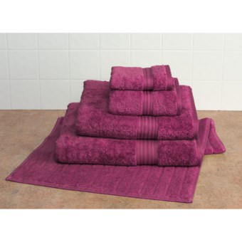 Christy Supreme Supima® Cotton Bath Towel - 650gsm in Raspberry