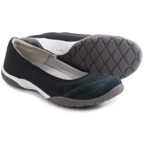 Clarks Vailee Orchid Shoes Slip Ons For Women