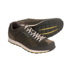 Columbia Footwear Centracer Pro Shoes (For Men) in Breen/Curry - Closeouts