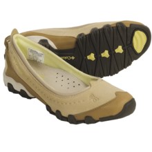 Columbia Footwear Libellafly Shoes - Slip-Ons (For Women) in Sesame/Citronelle - Closeouts