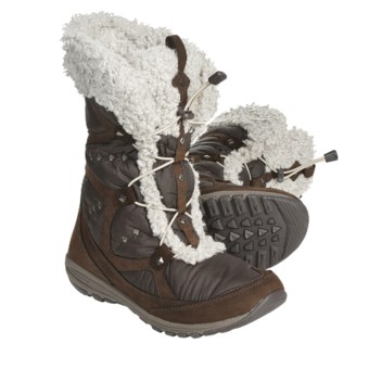 Columbia Sporstwear EZ Does It Winter Boots - Insulated (For Women) in Cordovan