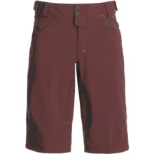 DaKine 8 Track Cycling Shorts (For Men) in Burgundy - Closeouts