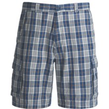 Dakota Grizzly Enzo Plaid Cargo Shorts (For Men) in Lake - Closeouts
