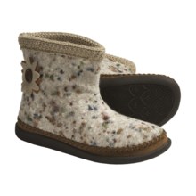 Daniel Green Piper Slipper Boots - Wool, Fleece-Lined (For Women) in Oatmeal - Closeouts