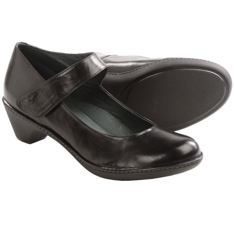 Dansko Bess Mary Jane Shoes Leather For Women