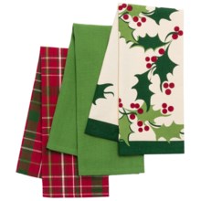 DII Holiday Dish Towels - Set of 3 in Boughs Of Holly - Closeouts