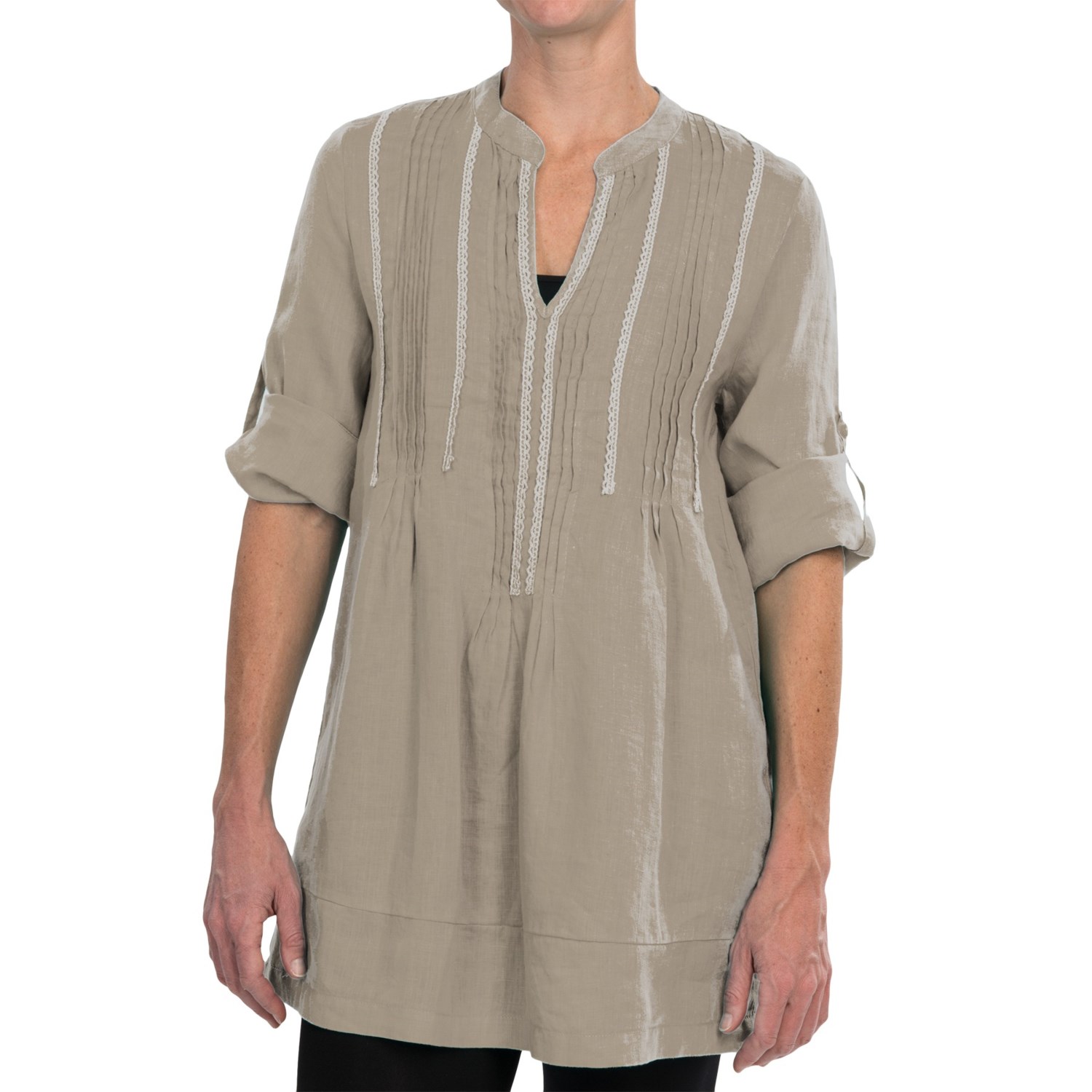 Pintuck tunic shirt Srishti is a potpourri of contemporary and traditional styling with the essence of Indianess. With a wide range of fusion separates in handwoven fabrics and traditional footwear with a flavor of modernism, the brand allows women the freedom to express themselves stylishly at any occasion, at affordable prices.