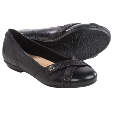 Earth Monarch Leather Flats (For Women)