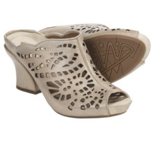 Earthies Laguna Sandals - Leather (For Women) in Putty Calf - Closeouts