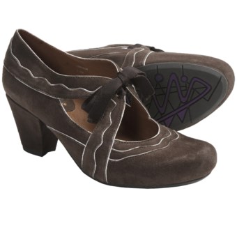 Earthies Sarenza Shoes - Suede, Mary Janes (For Women) in Taupe