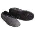 Acorn Her Travel Down Slippers (For Women)