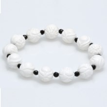 Gemstar Carved Agate Bracelet in White Mop/Black Onyx - Closeouts
