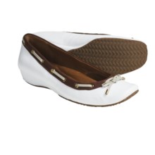 Gentle Souls by Kenneth Cole Iso Sail Shoes - Leather (For Women) in White - Closeouts
