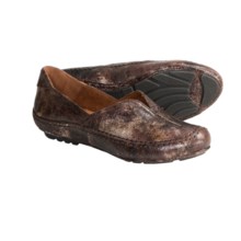 Gentle Souls by Kenneth Cole Soleful Shoes - Slip-Ons (For Women) in Tiffany Brown - Closeouts