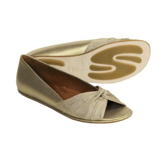 Gentle Souls Heart Breaker Shoes - Leather, Flats (For Women) in Champagne