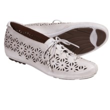 Gentle Souls Sol Zest Oxford Shoes - Laser Cut (For Women) in White - Closeouts