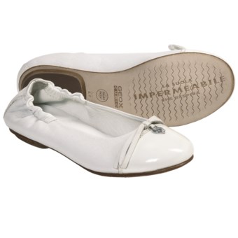 Geox Jr. Flower Cuoio Shoes - Slip-Ons (For Kid and Youth Girls) in White
