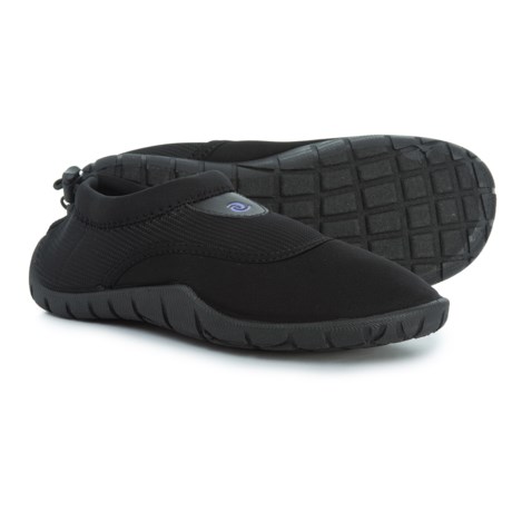 rafters water shoes
