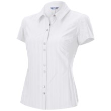 Isis Vineyard Shirt - UPF 30+, Short Sleeve (For Women) in Sea Salt - Closeouts