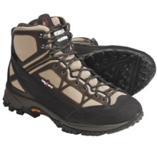 Kayland Zephyr Event Hiking Boots (For Men) in Sand - Closeouts