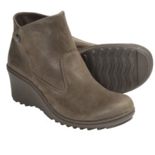 Keen Akita Ankle Boots - Leather (For Women) in Slate Black - Closeouts
