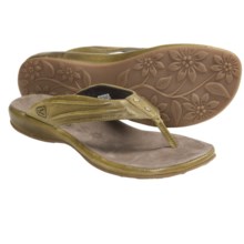 Keen Emerald City Thong Sandals - Leather (For Women) in Mimosa - Closeouts