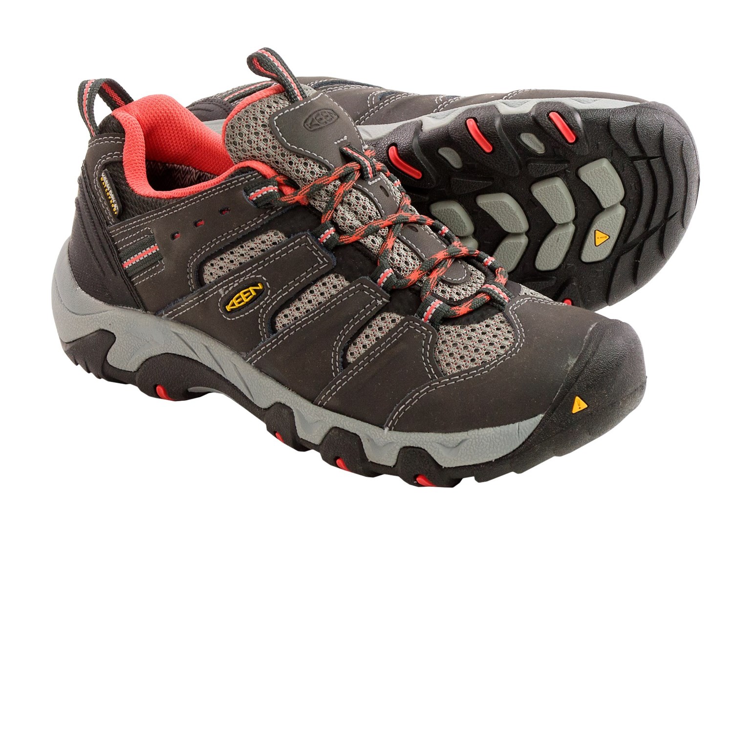 keen trail shoes