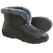 Lamo Bridget Bootie Slippers - Leather, Merino Shearling Lining (For Women) in Black - Closeouts