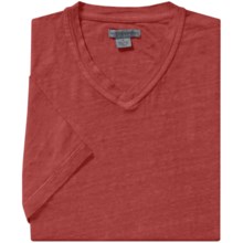Martin Gordon Linen T-Shirt - V-Neck, Short Sleeve (For Men) in Cayenne - Closeouts
