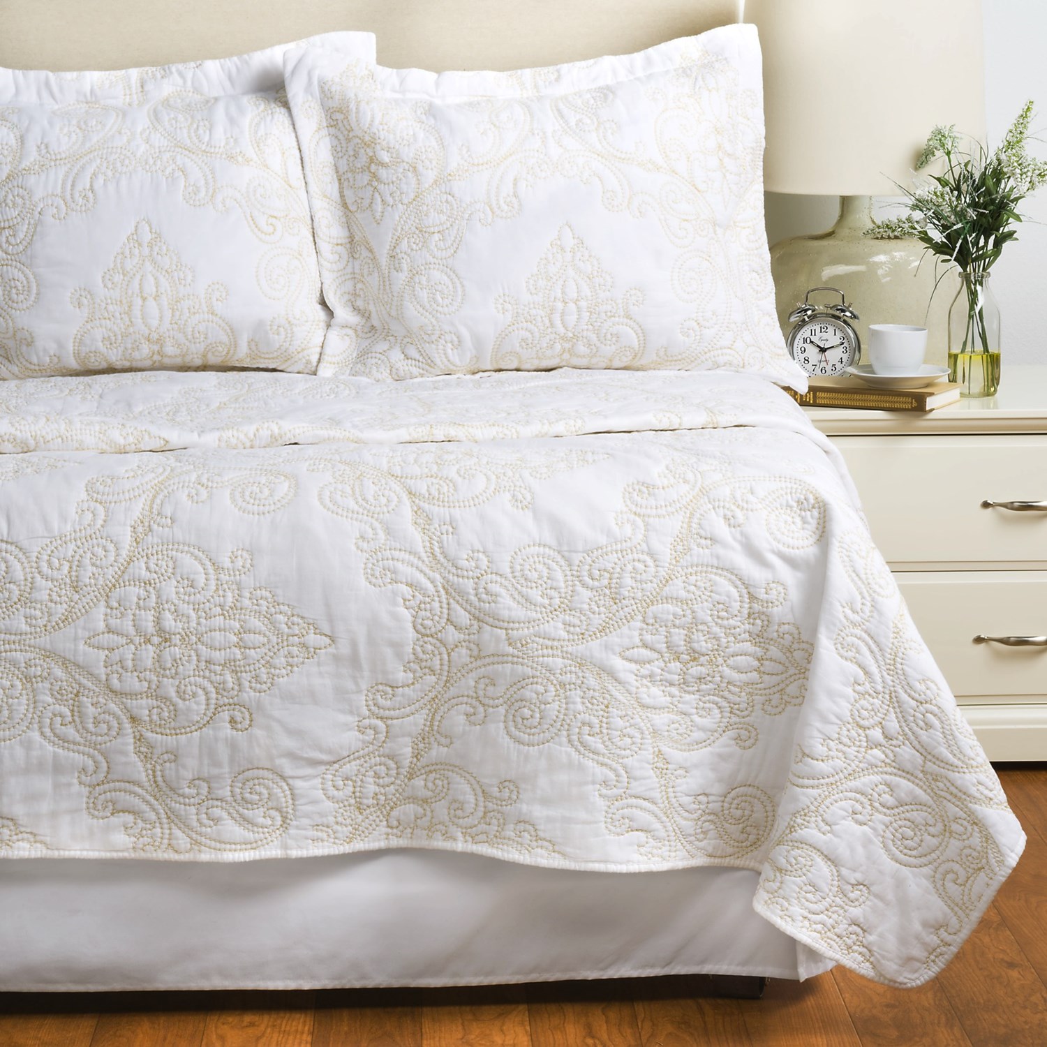 Melange Home Embroidered Victoria Quilt Set King Save 39