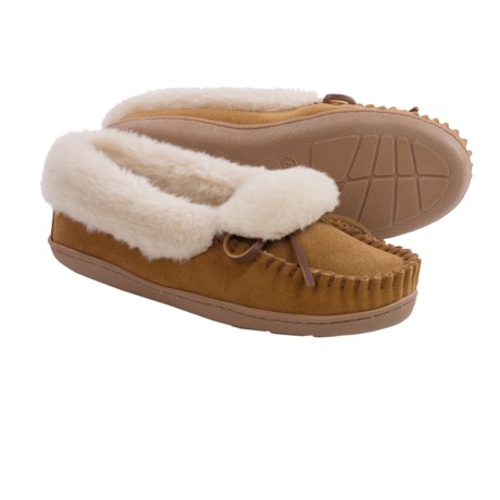 Minnetonka Tracy Folded Trapper Slippers (For Women)