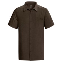 Mountain Hardwear Frequentor Shirt - Short Sleeve (For Men) in Cordovan - Closeouts