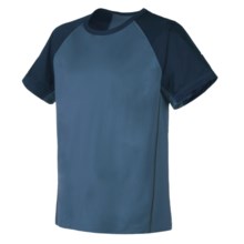 Mountain Hardwear Justo Trek T-Shirt - UPF 50, Short Sleeve (For Men) in North Sea/Classic Navy - Closeouts
