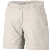 Mountain Hardwear Sandhills Shorts - Organic Cotton-Hemp (For Women) in Sea Salt - Closeouts
